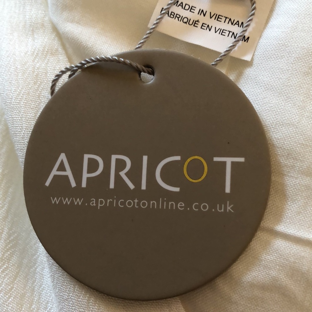 Apricot Bohemian long & lined crinkly gauzy fabric with embroidered X detail - Picture 12 of 12